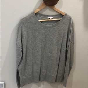 Gap sweater